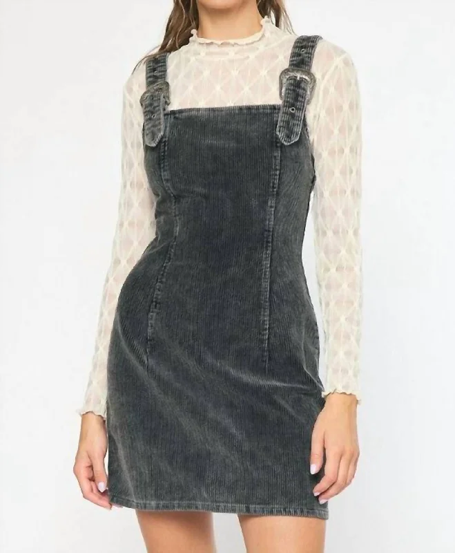 Connie Overall Dress In Black