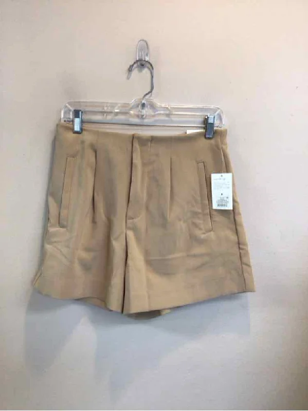 A NEW DAY SIZE 8 Ladies SHORTS