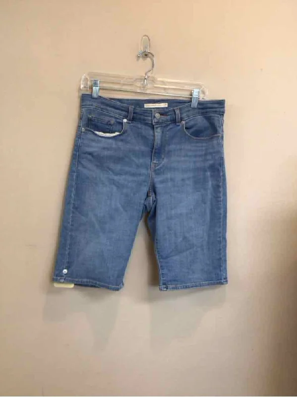 LEVI'S SIZE 29 Ladies SHORTS