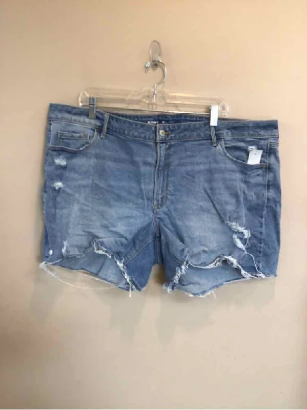 OLD NAVY SIZE 22 Ladies SHORTS